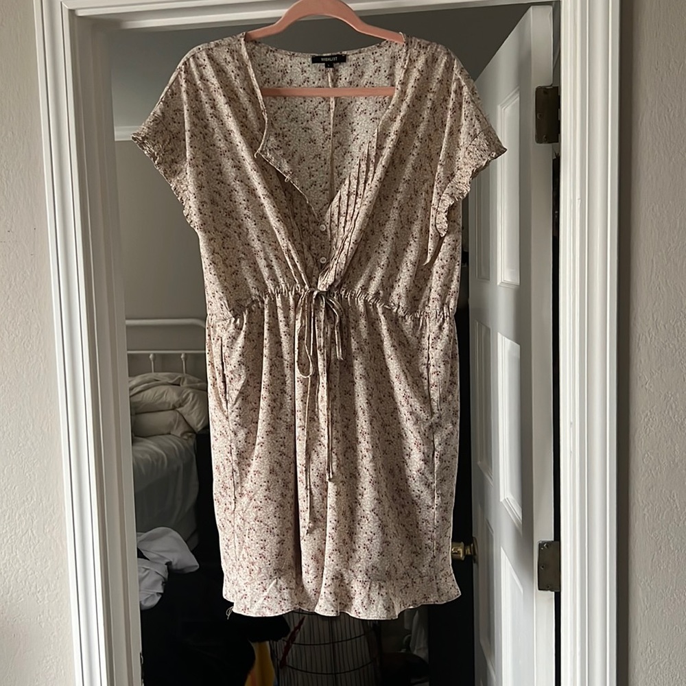 Cream pink dress